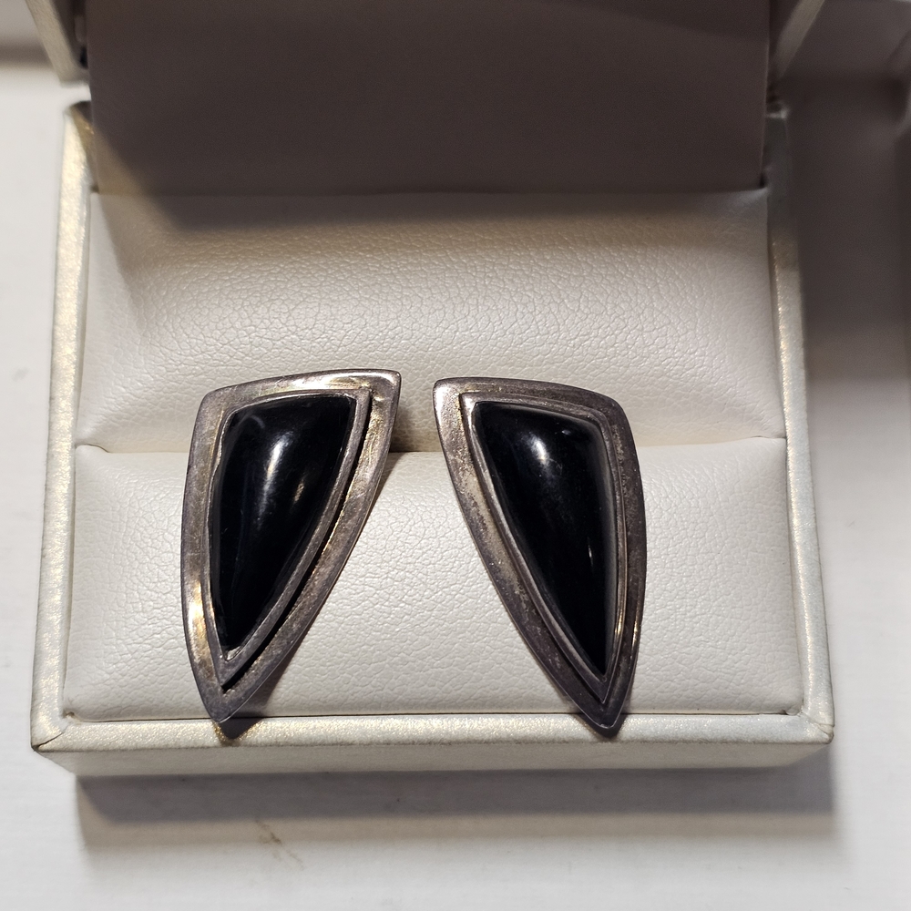 Vintage Southwest Sterling Silver & Black Onyx Gemstone Post Earrings